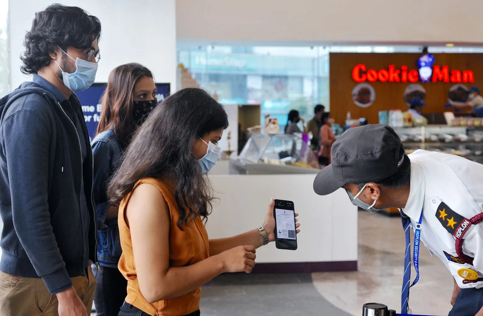 India logs 4,184 new COVID cases, 104 fresh fatalities Greater Kashmir