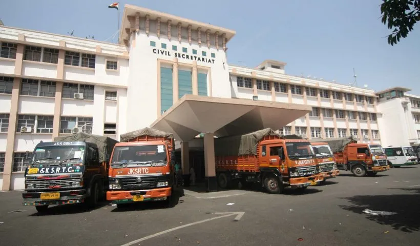 Jammu abuzz with 'Darbar Move' preparation, J-K govt set to operate from winter capital from Monday