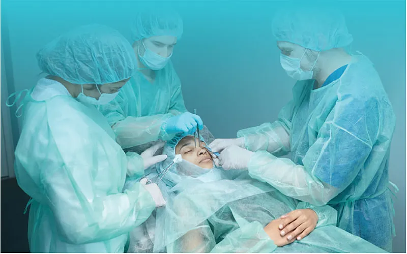 8 kg cyst removed from 15-year-old girl's ovary after complex surgery