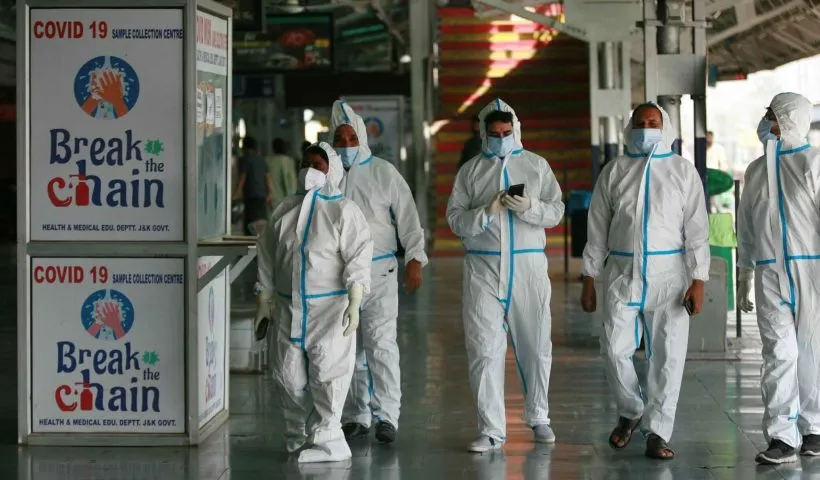 Active Covid-19 cases cross 300-mark in Karnataka, authorities on alert