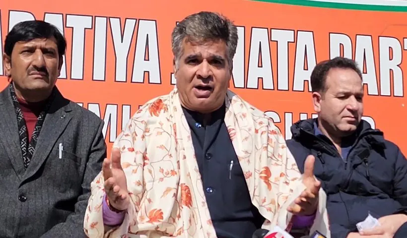 Ravinder Raina hails Centre’s move to introduce accountability bills in Parliament