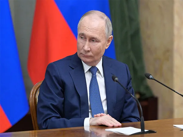 Putin claims Russian troops have surrounded 2 Ukrainian cities but Ukraine says that's not true