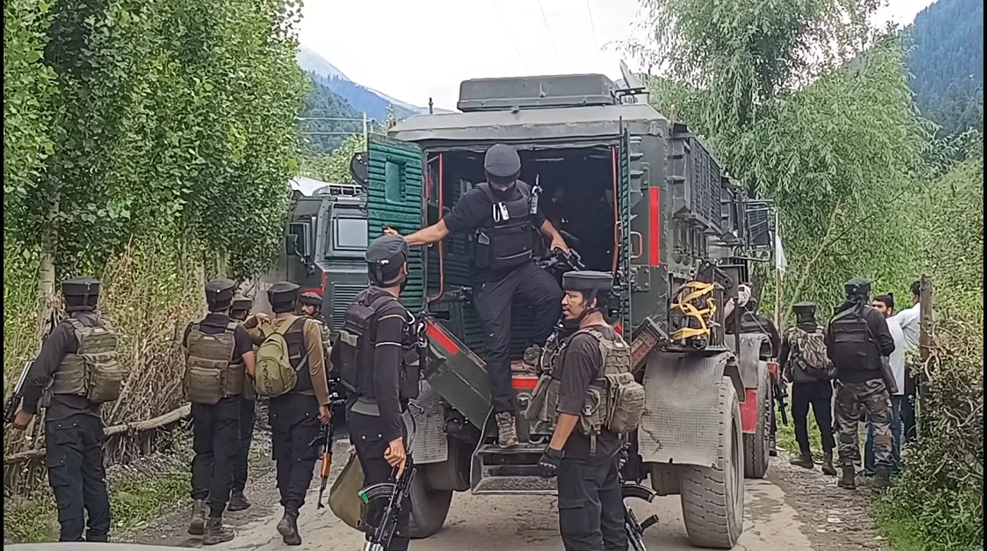 किश्तवाड़ मुठभेड़ में दो और आतंकवादी मारे गए, मरने वालों की संख्या 3 हुई: सेना