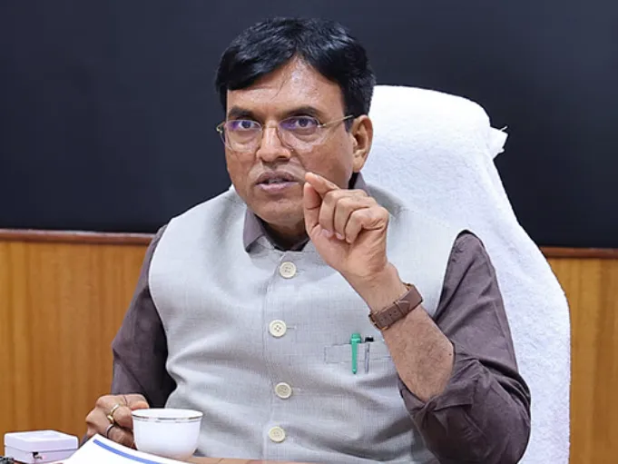 CELEBRATING CWG 2030 HOSTING RIGHTS: Union Sports Minister to lead 62nd edition of Fit India Sundays on cycle