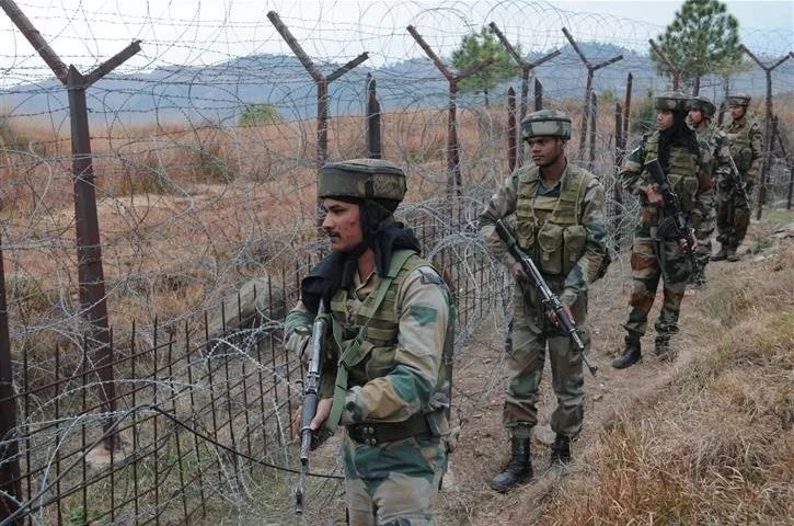 BSF apprehends Pakistani intruder in Punjab's Pathankot
