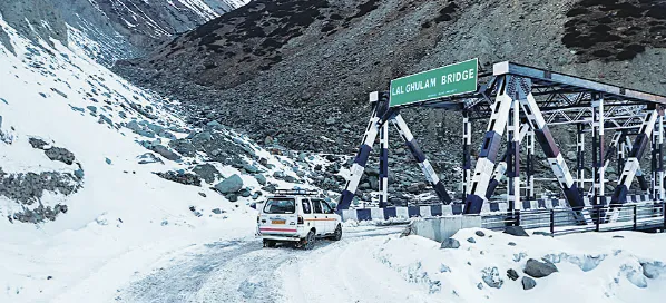 Mughal Road opened for limited traffic, LMVs allowed for four hours