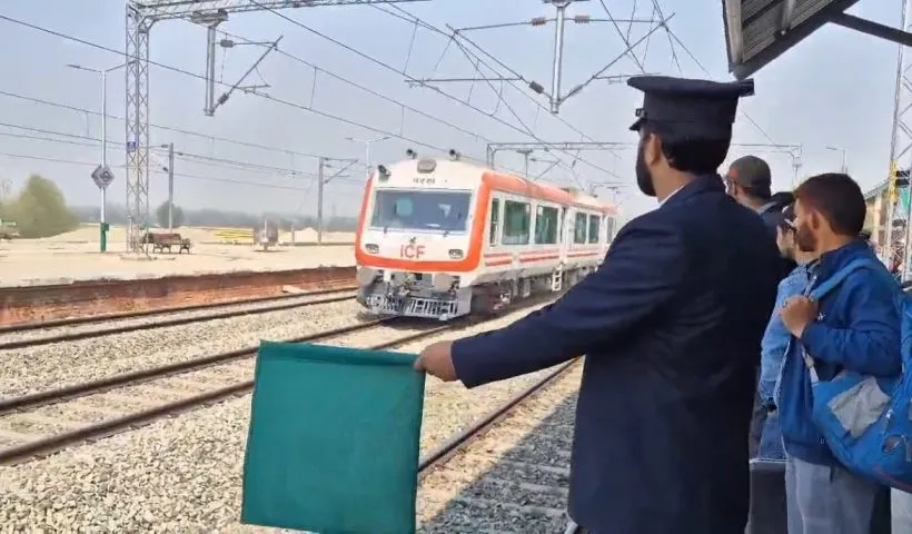Authorities inspect Srinagar-Katra track ahead of Vande Bharat train inaugural run