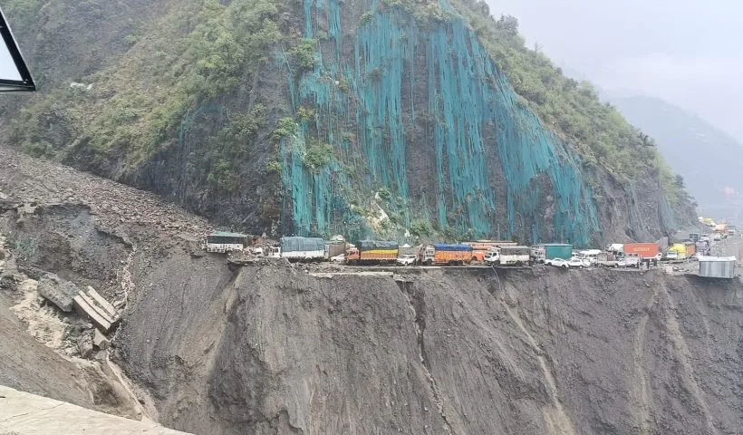 Ramban flash flood: Jammu-Srinagar highway closed for 3rd consecutive day