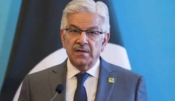 Pak ready to 'wrap' tensions if India de-escalates: Defence Minister Asif