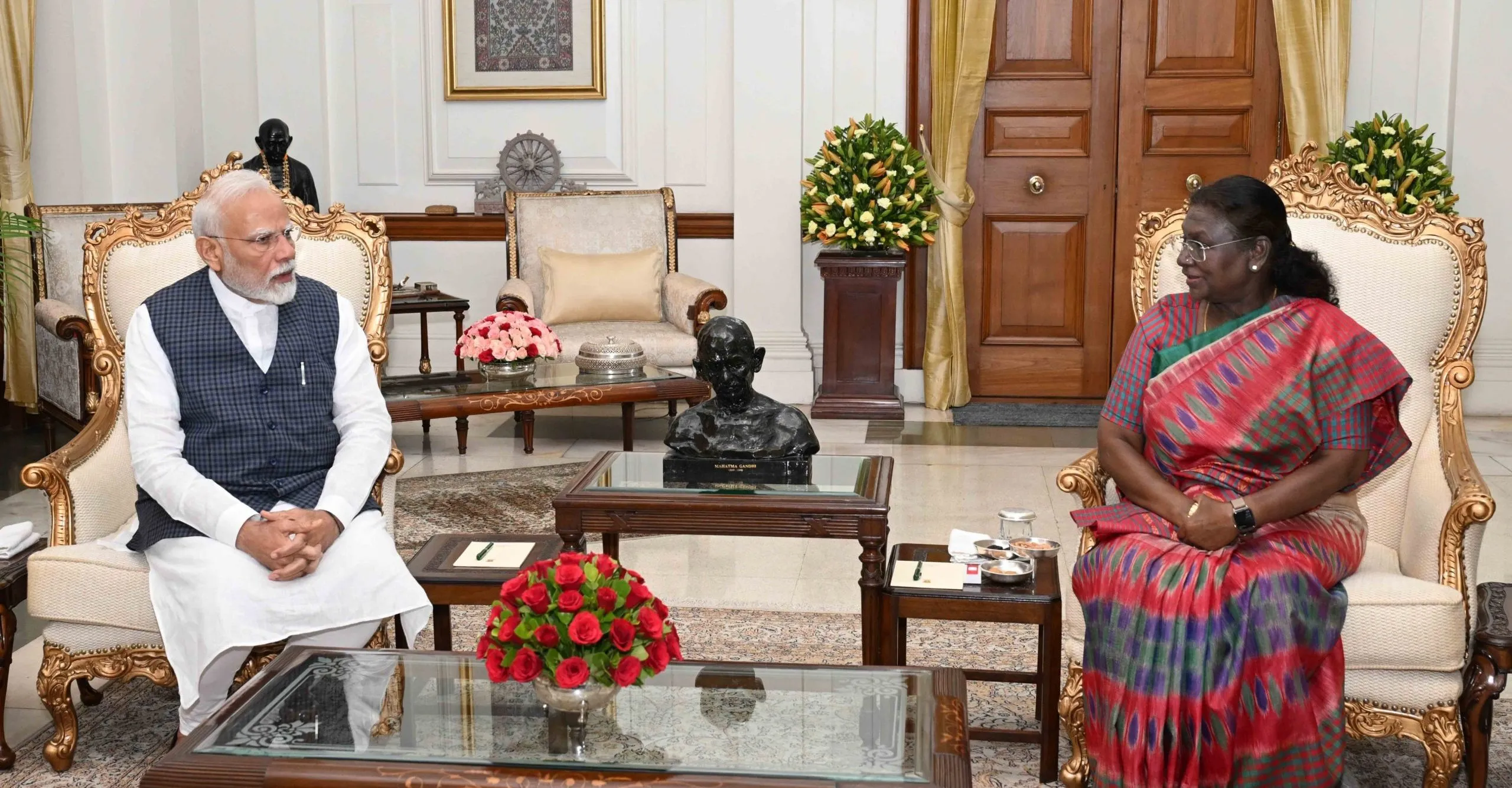 PM Modi briefs Prez Murmu on Operation Sindoor