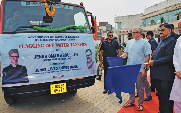 CM, Tribal Affairs Minister flag off 6 mobile medical units to boost healthcare in tribal areas
