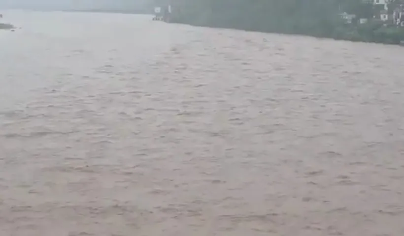 Jammu flood: Tawi, Chenab cross danger levels as heavy rainfall continues