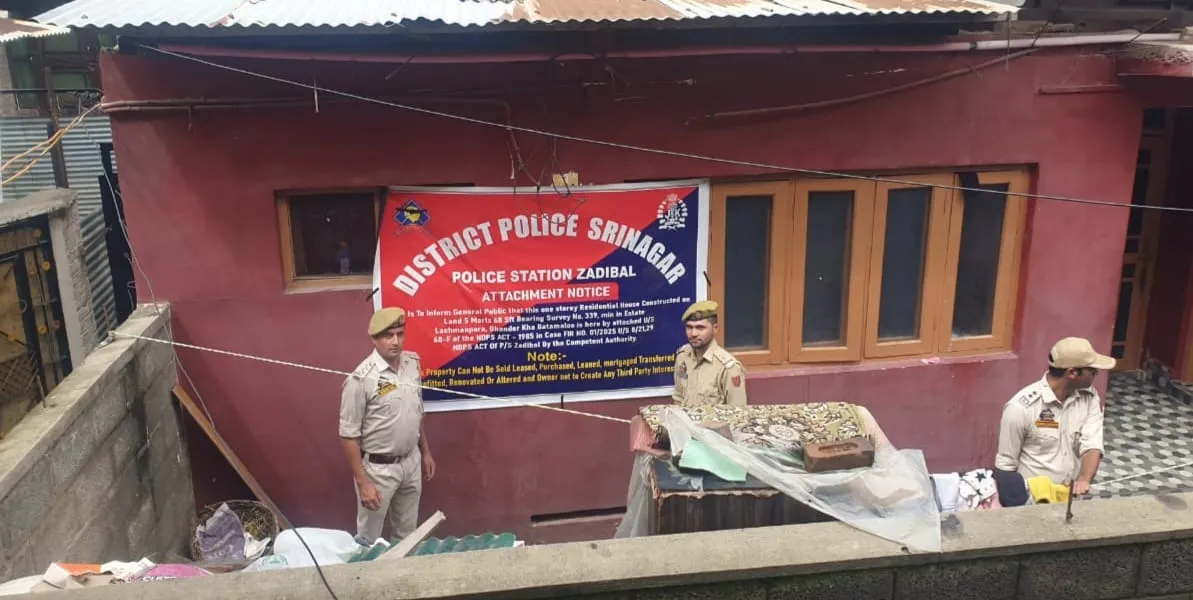 Police attach 50 lakh worth residential property in Srinagar