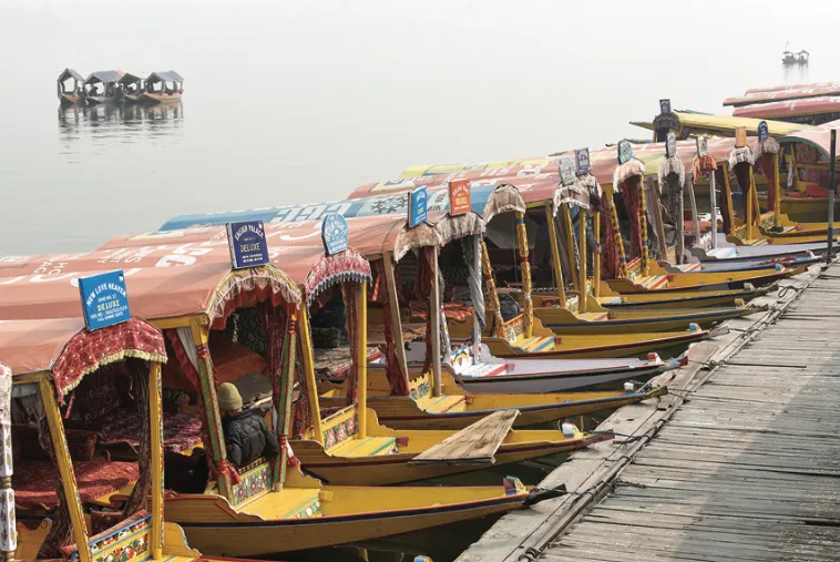 Abysmally low hotel occupancies, idle tour vehicles paint grim picture of Kashmir tourism