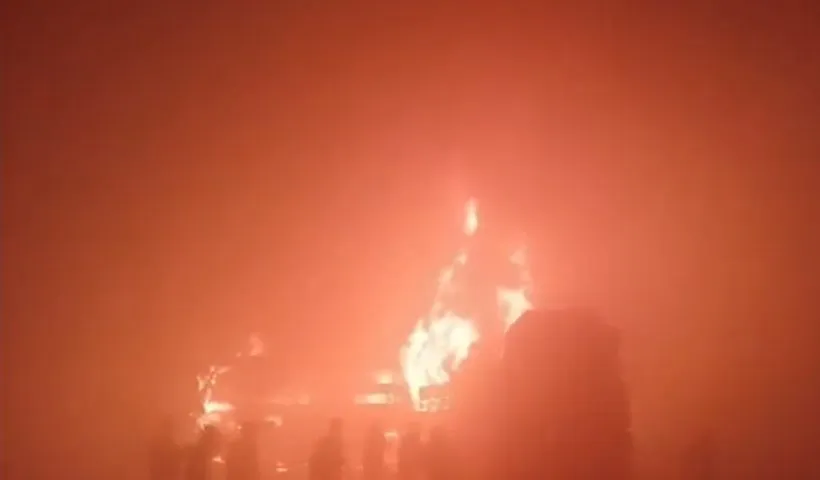 Mathura: 13 dead, 25 injured in Yamuna Expressway pile-up; buses catch fire