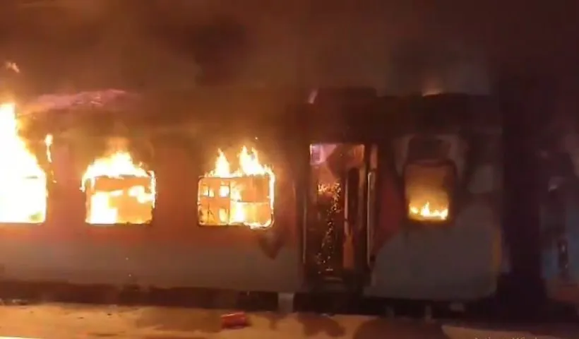 One killed after 2 train coaches catch fire in Andhra Pradesh's Anakapalli