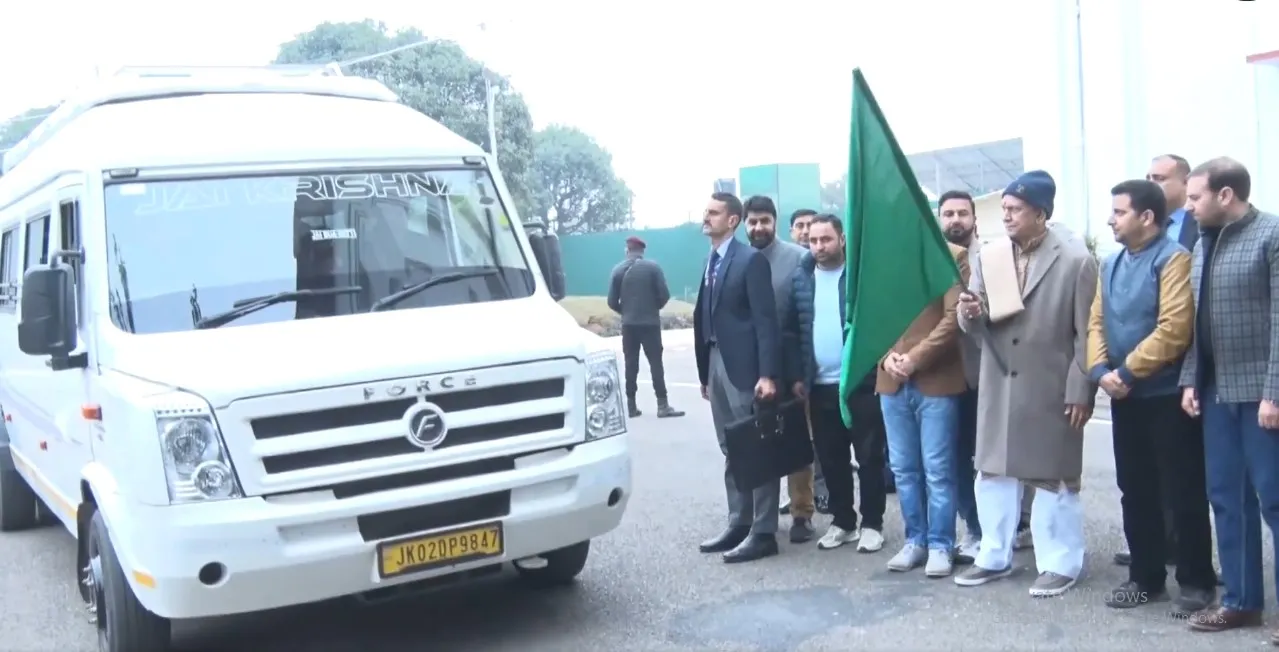 LG Manoj Sinha flags off educational tour for youths in Jammu