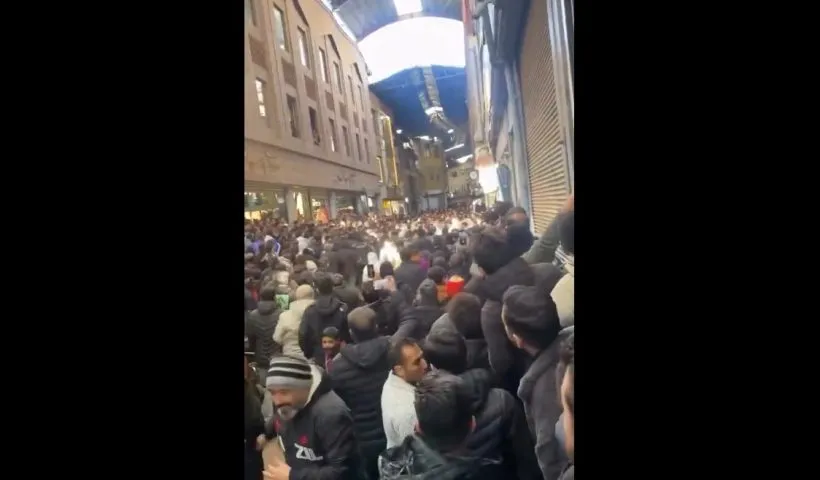 At least 35 people killed, 1,200 detained in Iran's economic protests