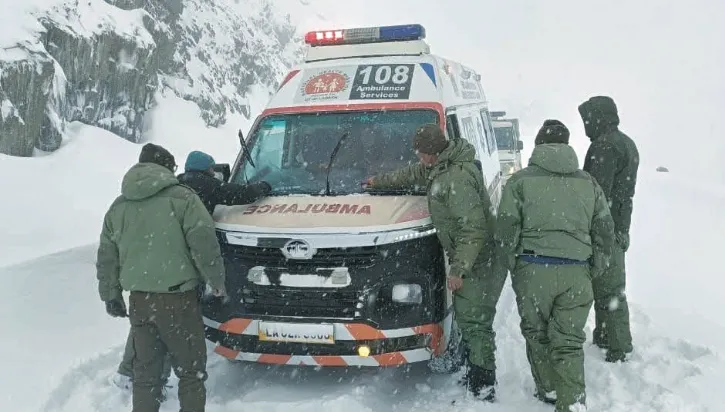 Kashmir Braces for Snowfall: Series of Western Disturbances Forecast | Quick Digest