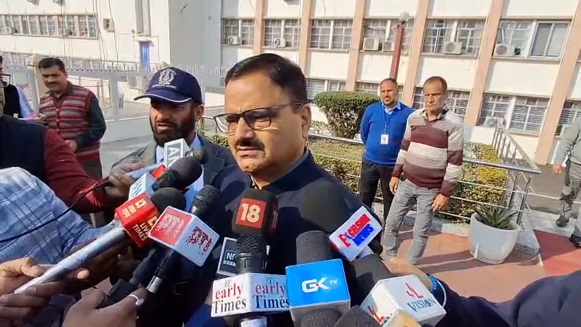 Minister Javed Rana welcomes reopening of tourist spots in J&K