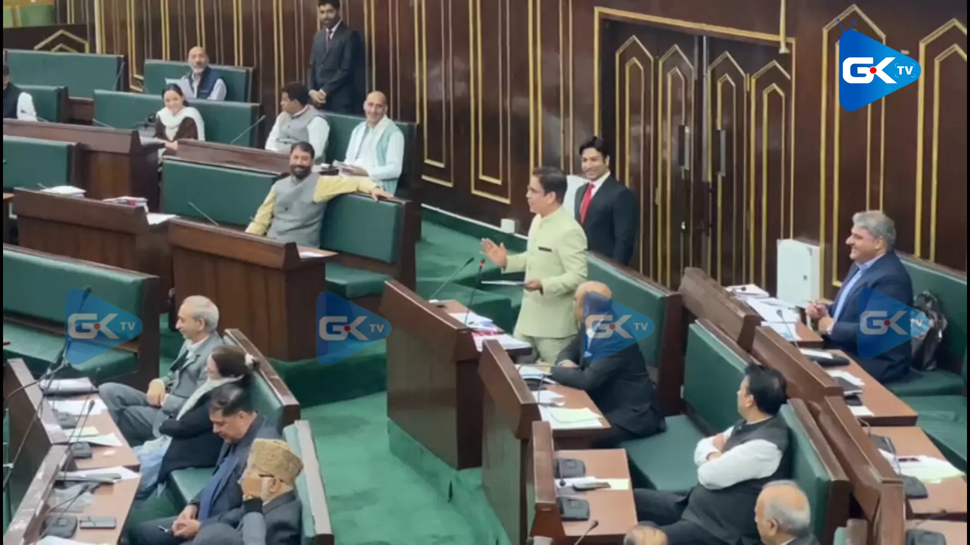 Leading newspapers face systematic discrimination in government advertisements: Tanvir Sadiq raises alarm in Assembly