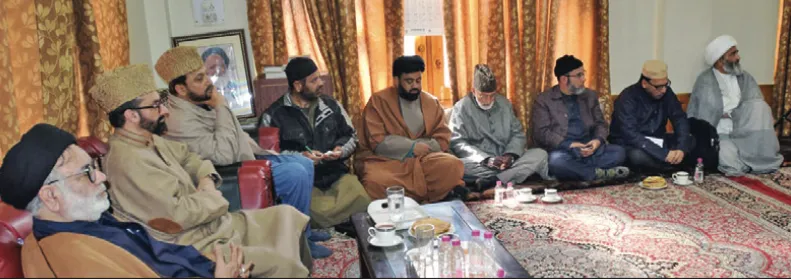 Mirwaiz addresses Isteqbal-e-Ramadhan conference in Budgam