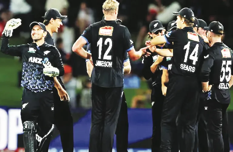 New Zealand beat South Africa in 3rd T20, lead series 2-1