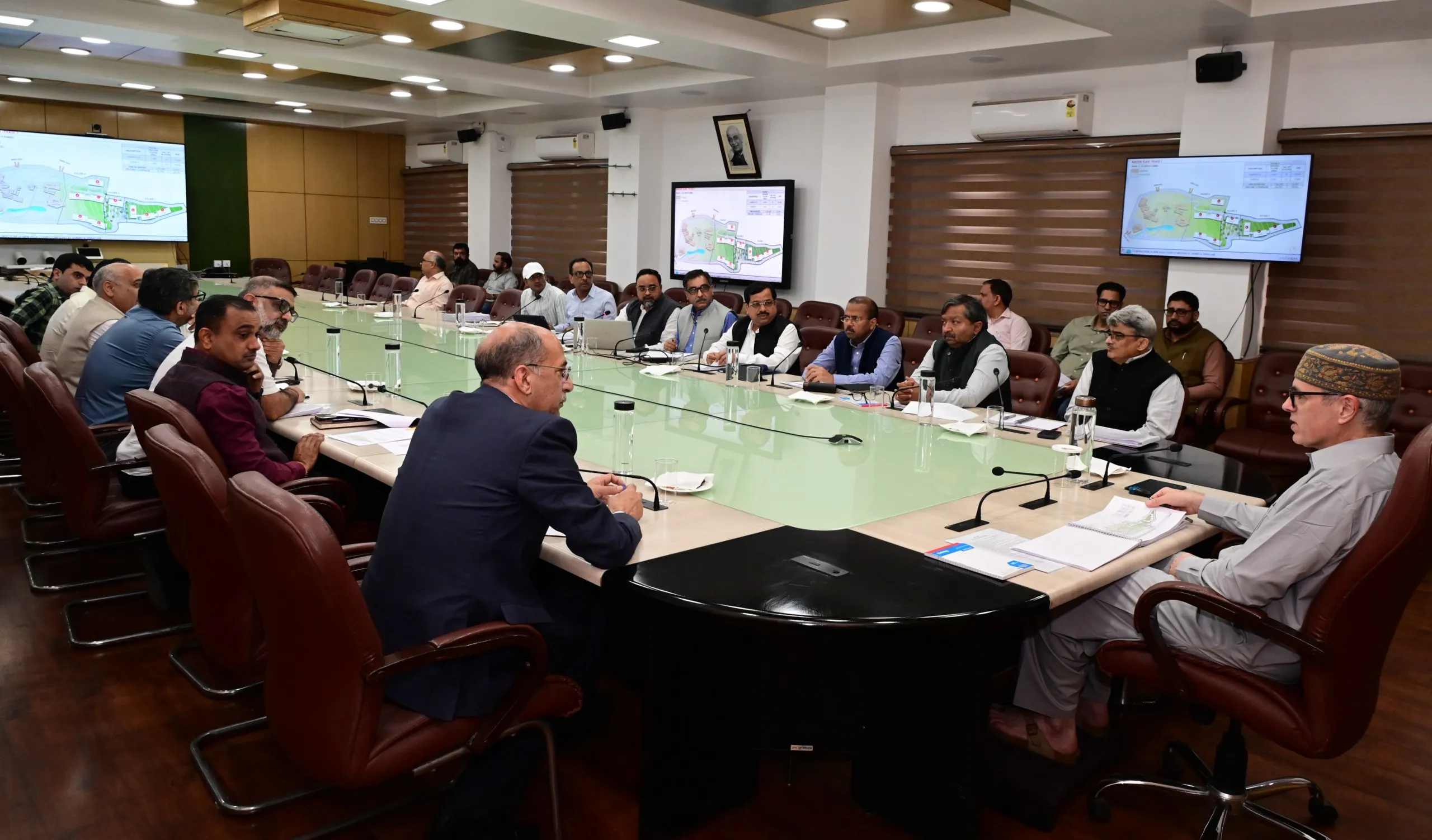 Abtak.com - Politics - News Image